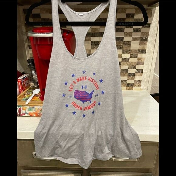 Under Armour Tee  - Picture 1 of 4